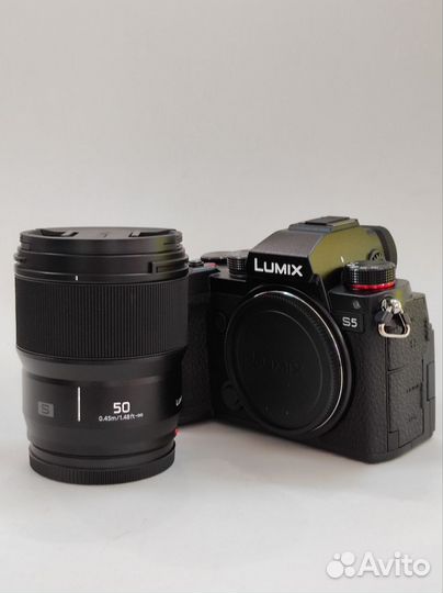 Panasonic Lumix S5 +Panasonic L 50mm f/1.8 (Новые)