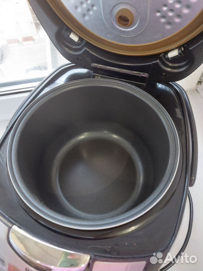 Мультиварка redmond rmc m70