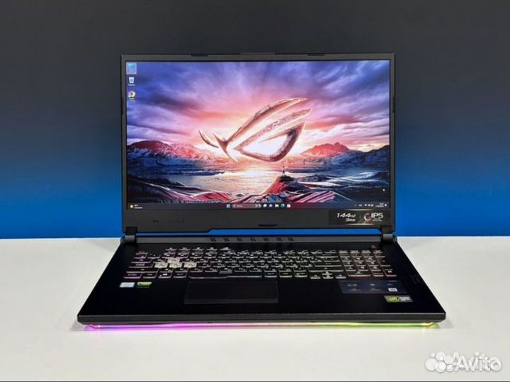 Asus Rog Strix 17.3 144 Core i7 16G озу RTX2060 6G