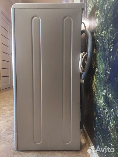 Стиральная машина б/у indesit wise107S