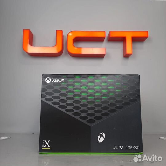 Игровая приставка Microsoft Xbox Series X 1T Новая