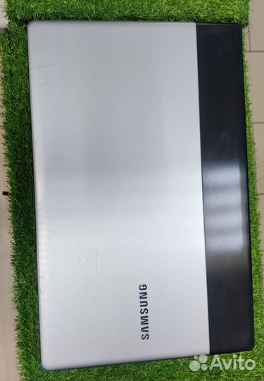 Samsung.AMD A8 4ядра.озу 6Гб.SSD. 17,3дюймов