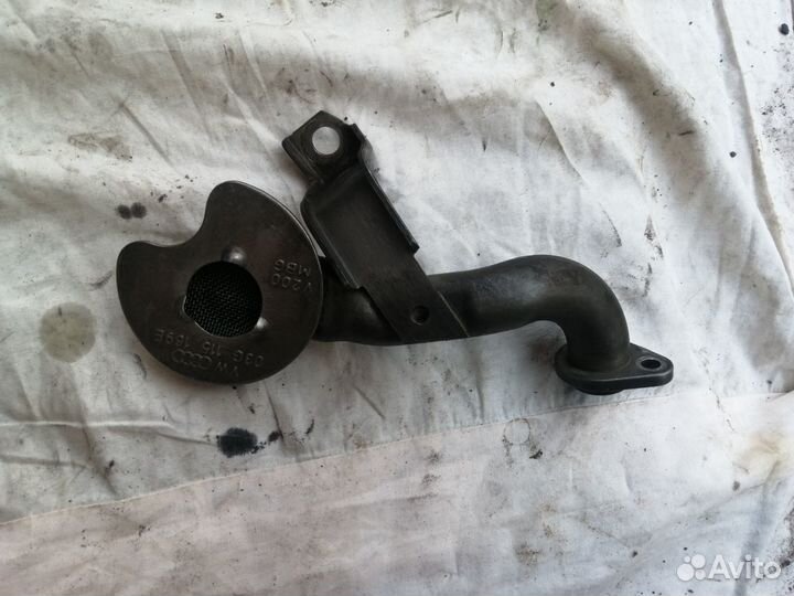 Маслоприемник 2.0TDI VW Passat B6 CC Golf Tiguan