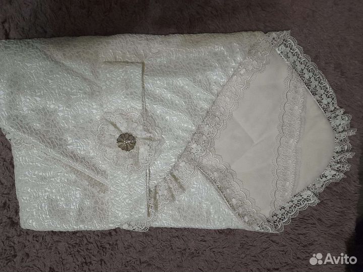 Комплект на выписку для девочки