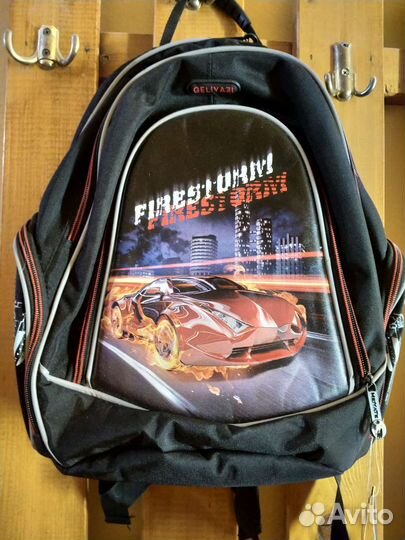 Рюкзак школьный для мальчика новый