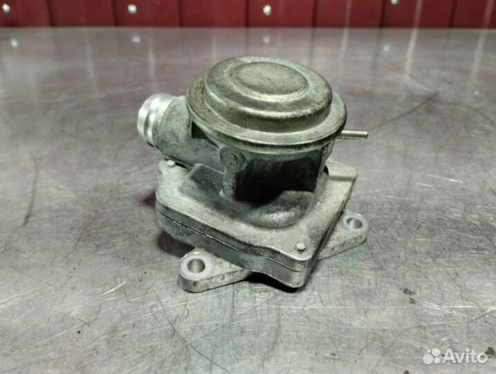 Клапан вентиляции картерных газов Mercedes E-Class