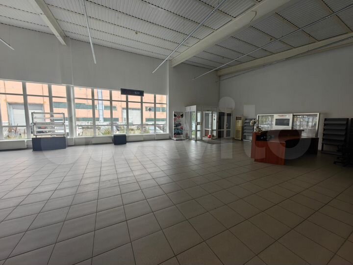 Помещение свободного назначения, 320 м²