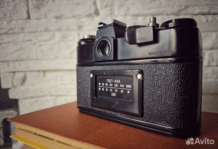 Советские фотоаппараты Зенит, Киев