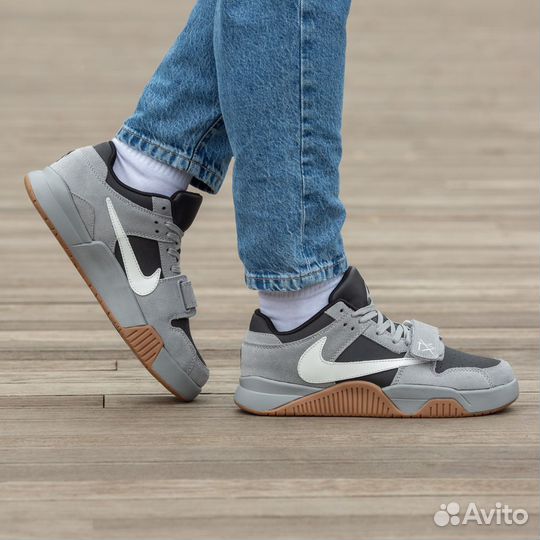 Nike air jordan cut the check