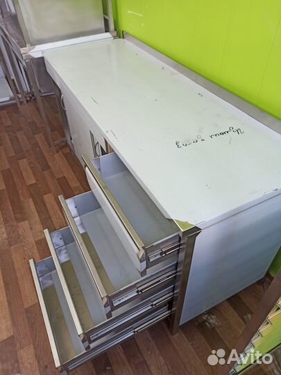 Стол-тумба дверцы купе из нержавеющей стали