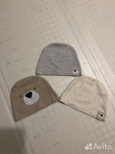 Набор шапок 9-12 мес