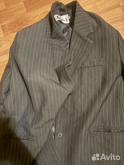 Пиджак женский 46 дизайнерский