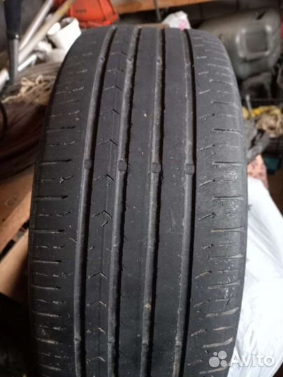 Continental ContiPremiumContact 5 2.25/60 R17 99V