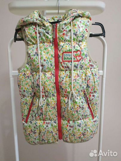 Жилет для девочки рост 134