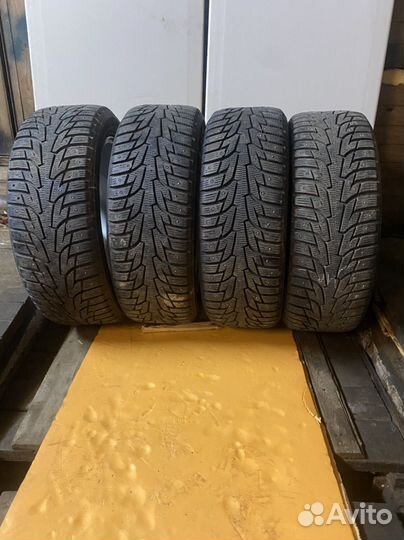 Зимние колеса 215/50 r17