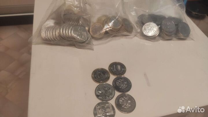 Юбилейные монеты 25 р. Смешарики