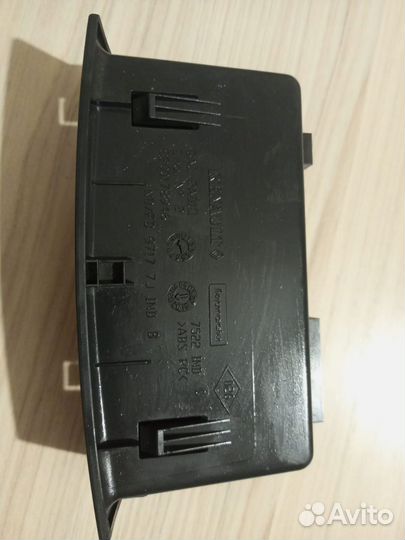 Полка renault megane 2