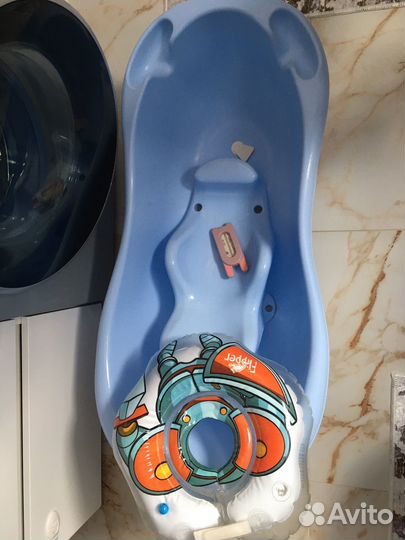 Ванночка для купания с горкой