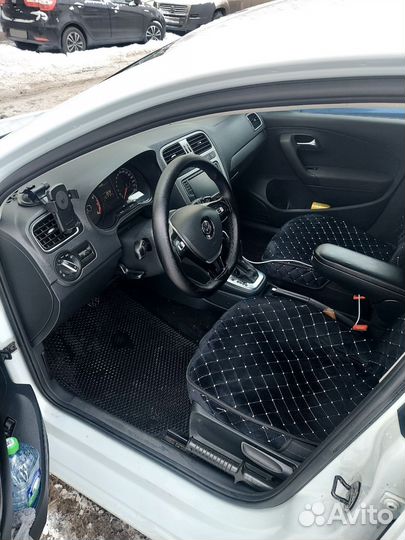 Volkswagen Polo 1.6 AT, 2017, 151 000 км