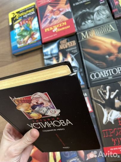 Книги детективы в твердом переплете