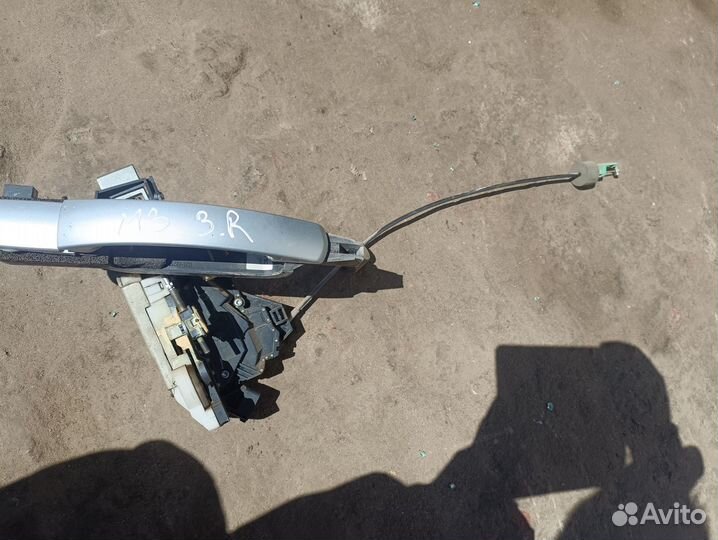 Замок задней правой двери Ford Mondeo 3