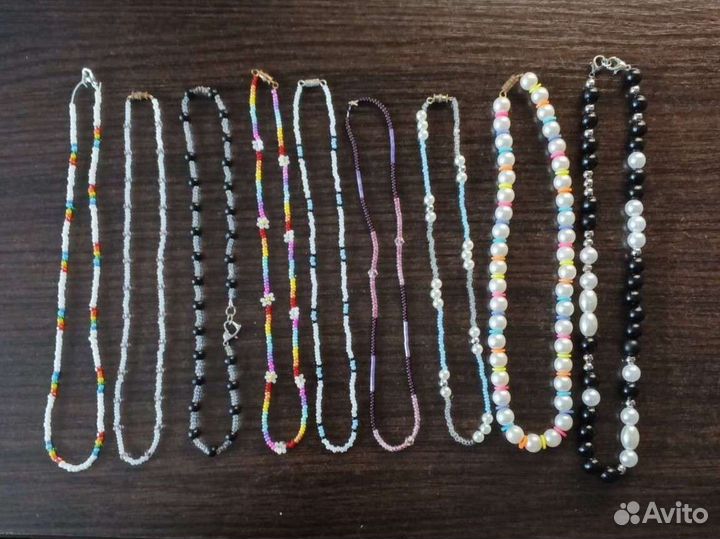 Ожерелье из бисера, бусин