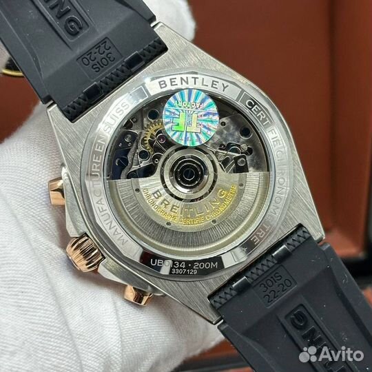 Часы Breitling Chronomat