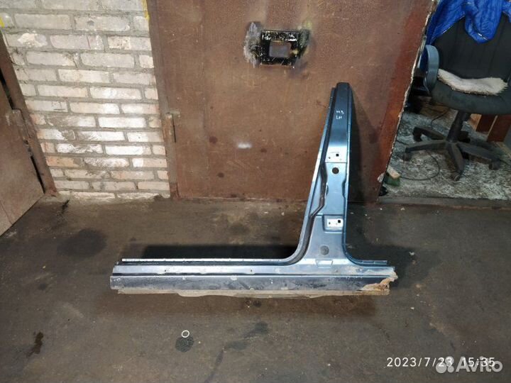 Порог кузова левый Ford Mondeo 00-07