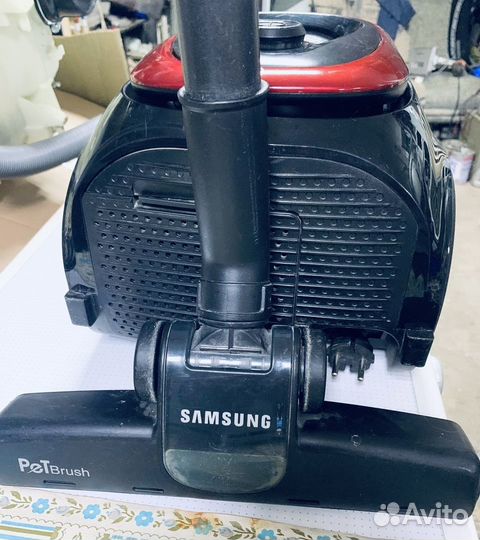 Пылесос Samsung VC18M21A0S1