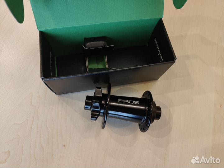 Передняя втулка Hope Pro 5 Disc 6-bolt 28H Boost