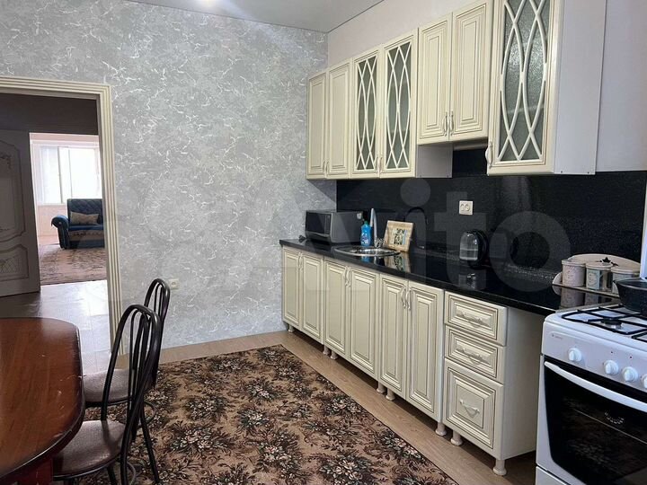 2-к. квартира, 70 м², 7/9 эт.