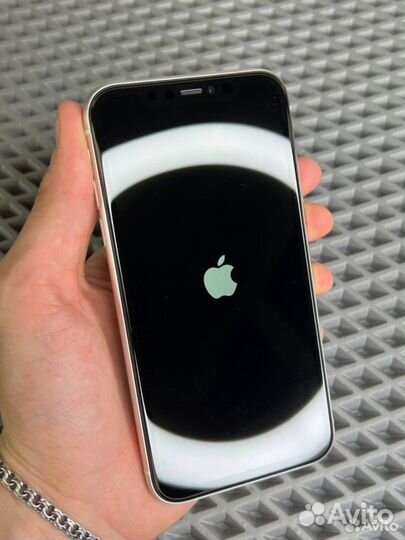 iPhone 11, 256 ГБ