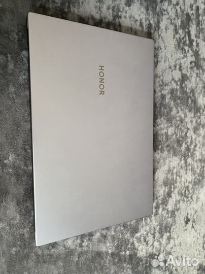 Honor magicbook 14