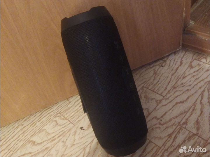 Колонка jbl charge 3