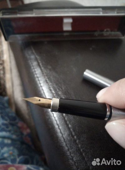 Ручка перьевая