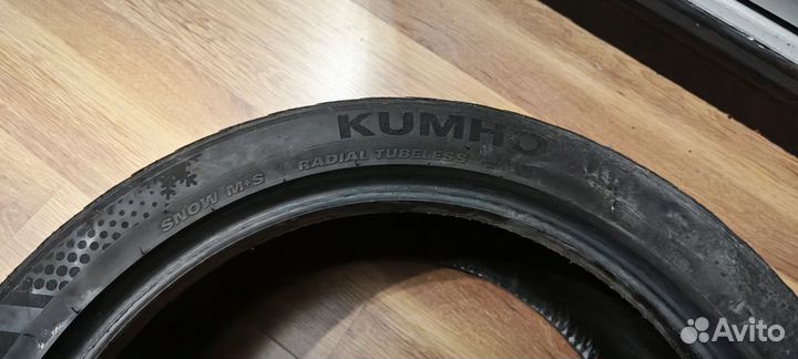 Kumho WinterCraft WP71 245/40 R18