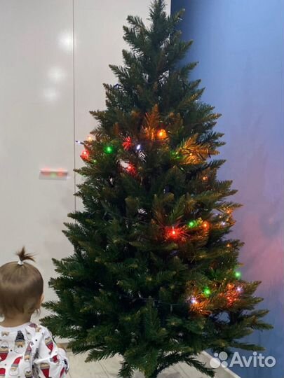 Елка искуственная 1,8