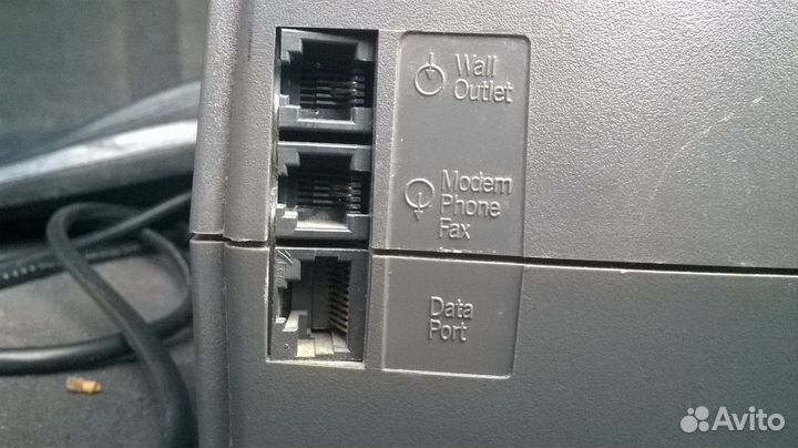 Источник бесперебойного питания APC back-UPS 525 н