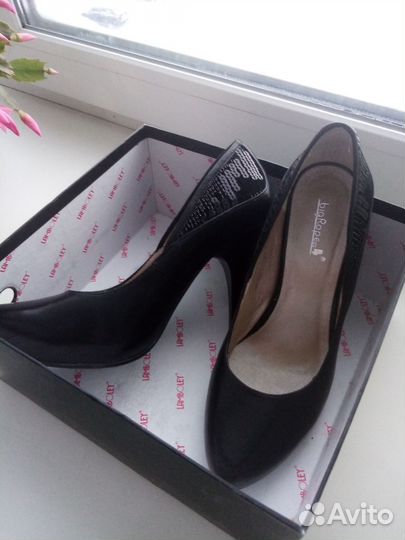 Туфли женские 39 размер