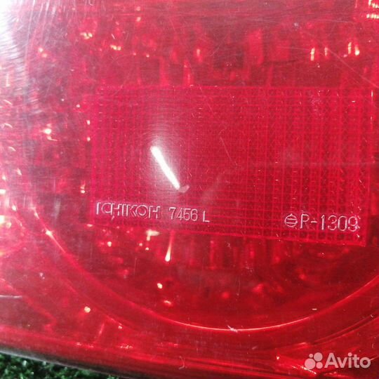 Стоп-сигнал левый Toyota Chaser JZX105 1JZ-GE 1999