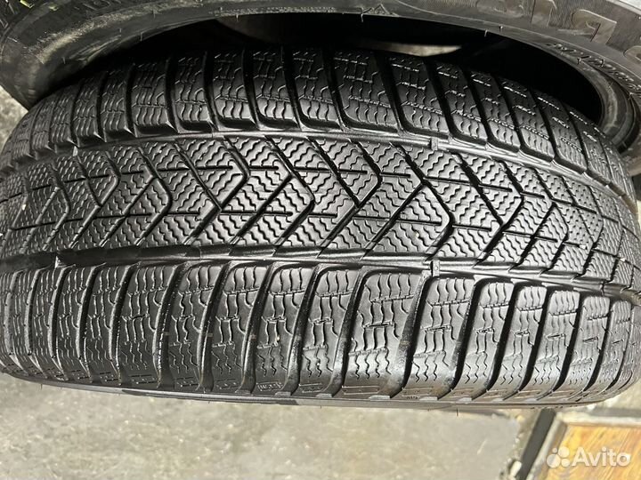 Pirelli Winter Sottozero 3 245/45 R18