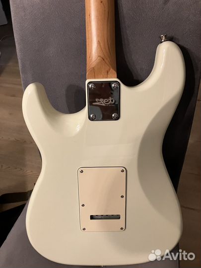 Электрогитара JET JS-300