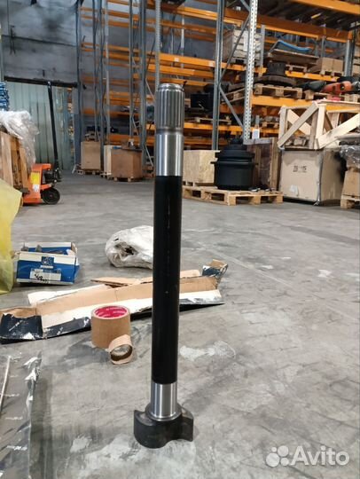 Вал тормозной правый Мерседес Актрос Аксор Атего