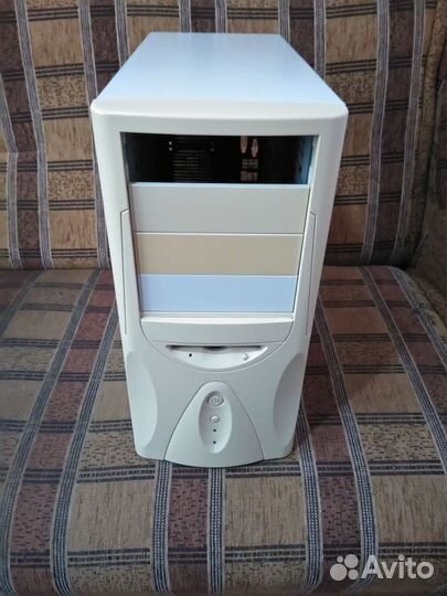 Корпус для компьютера