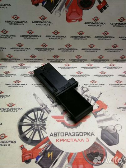 Бардачок передней панели (подстаканник) Audi A4 b7