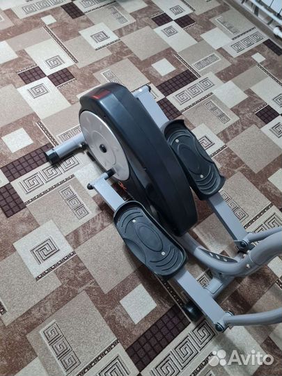 Эллиптический тренажер