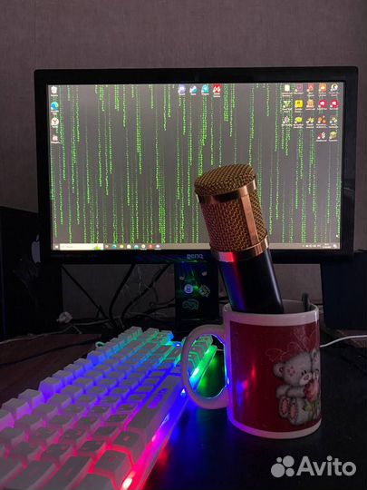 Игровой пк с монитором и клавиатурой