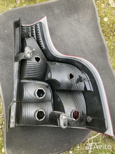 Фонарь задний левый volvo xc90