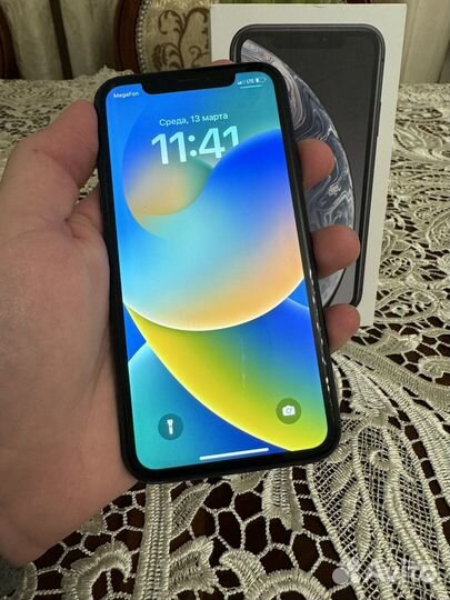 iPhone Xr, 64 ГБ