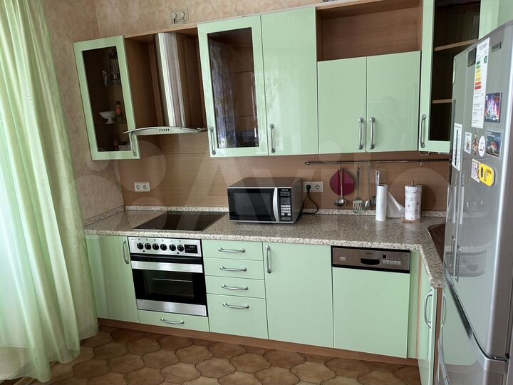 2-к. квартира, 74,8 м², 8/9 эт.